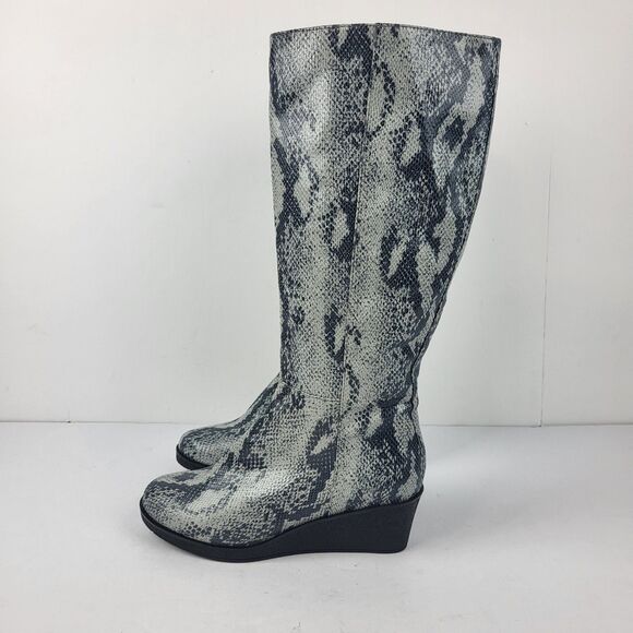 Aerosoles Brenna Knee High Wedge Boots Grey Snake Print Size 7.5M - Picture 2 of 11